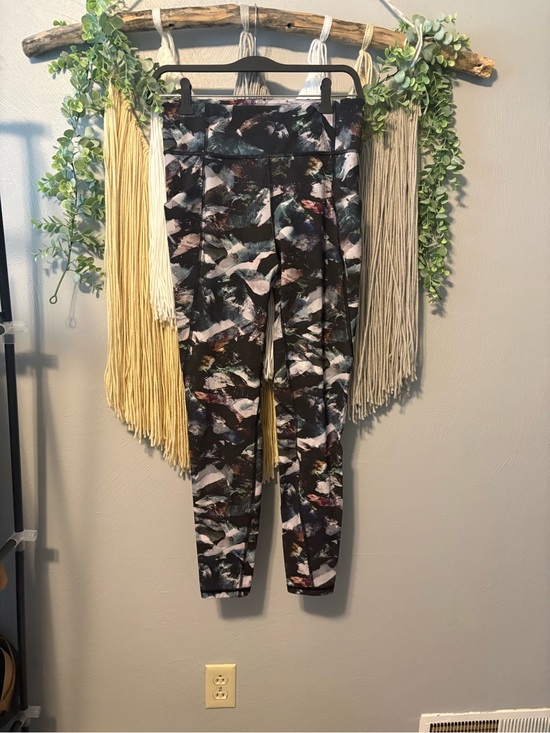 lululemon athletica Pants - 💫 2 for 40 💫 Lululemon Abstract Print High-Rise Leggings in Black and Multicolor